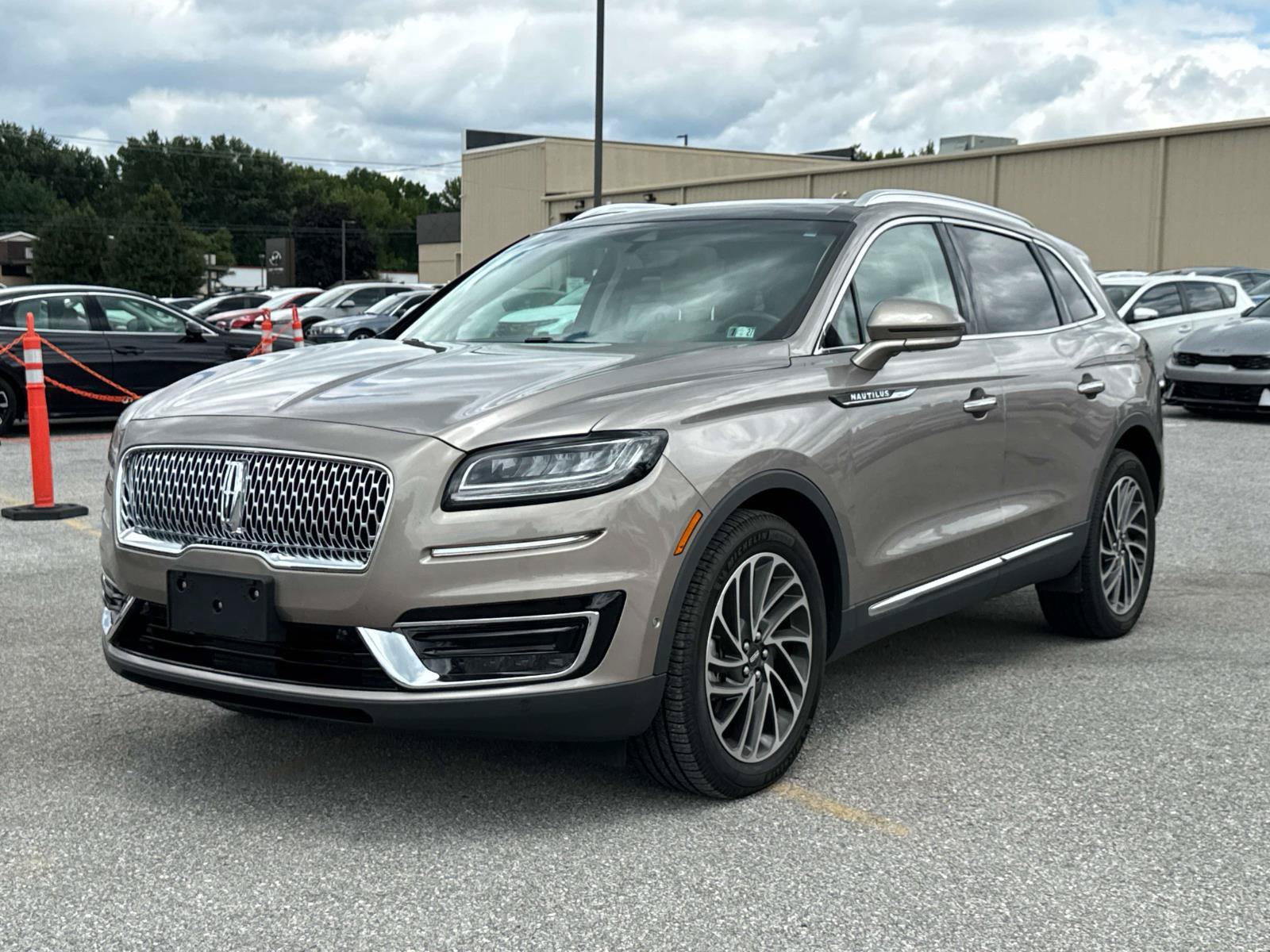 Used 2020 Lincoln Nautilus Reserve w/ Equipment Group 201A AWD/4WD image 26