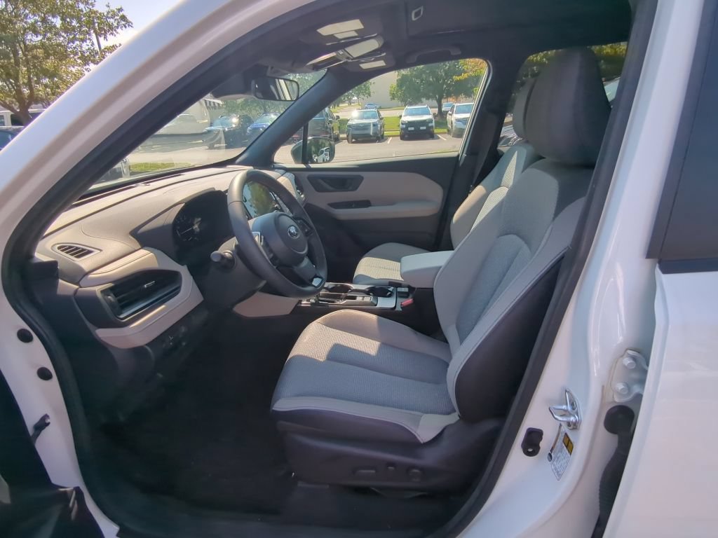 Certified 2026 Subaru Forester Premium w/ Base/Premium Package AWD/4WD image 9