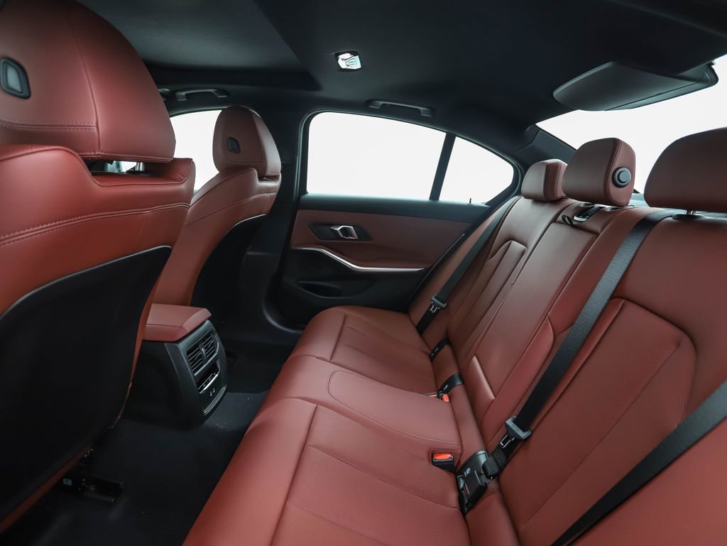 New 2026 BMW 330i xDrive Sedan w/ Convenience Package image 22