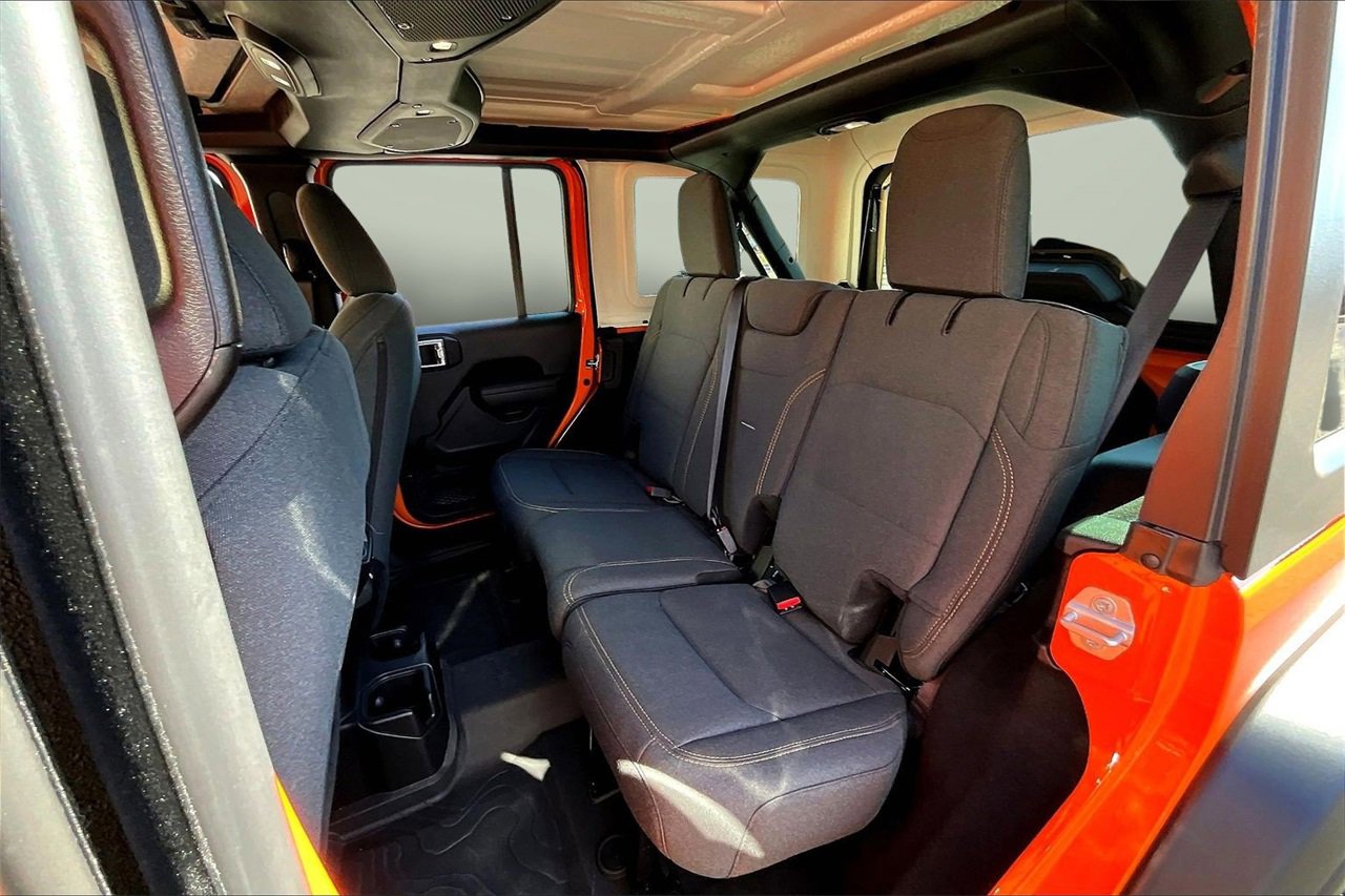 Certified 2025 Jeep Wrangler Sport image 20