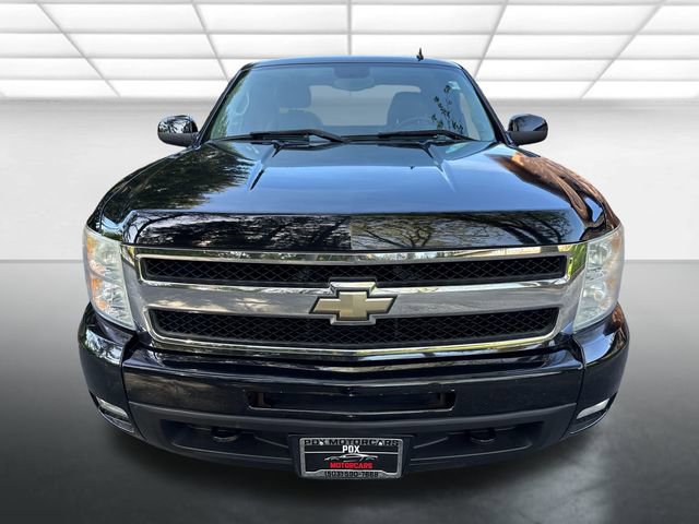 Used 2011 Chevrolet Silverado 1500 LTZ w/ Suspension Package, Off-Road AWD/4WD image 9