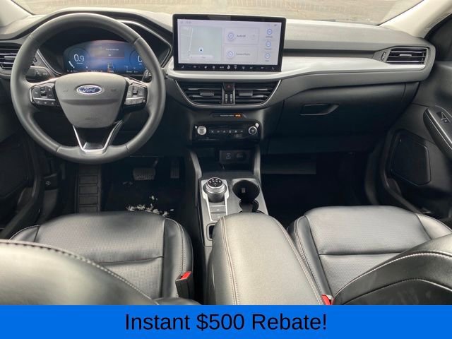 Used 2023 Ford Escape Platinum image 6