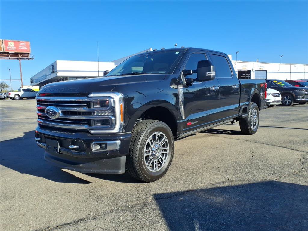 Used 2023 Ford F250 Limited w/ FX4 Off-Road Package image 7