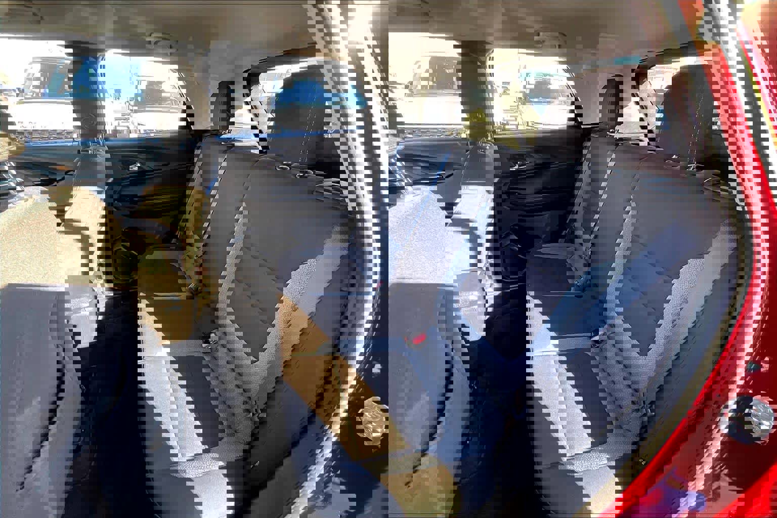 Used 2023 Chevrolet TrailBlazer LT w/ Convenience Package image 28