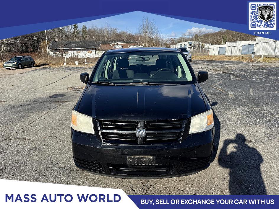 Used 2010 Dodge Grand Caravan SE image 3