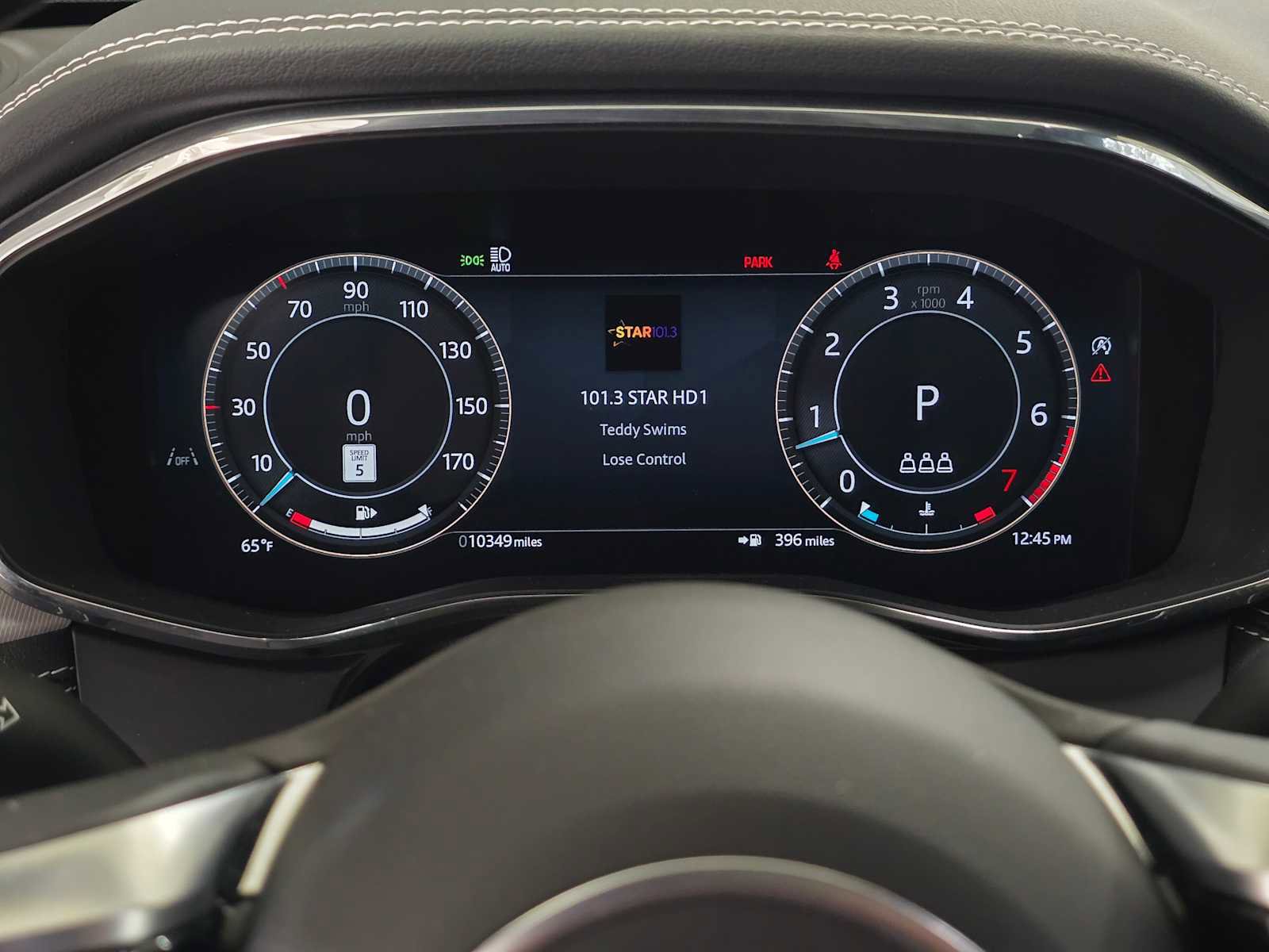 Used 2026 Jaguar F-PACE R-Dynamic S AWD/4WD image 28