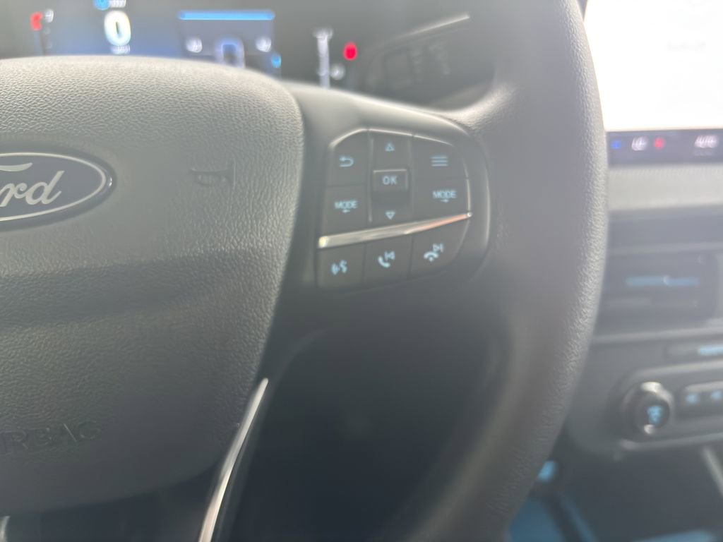 New 2026 Ford Maverick XLT image 25