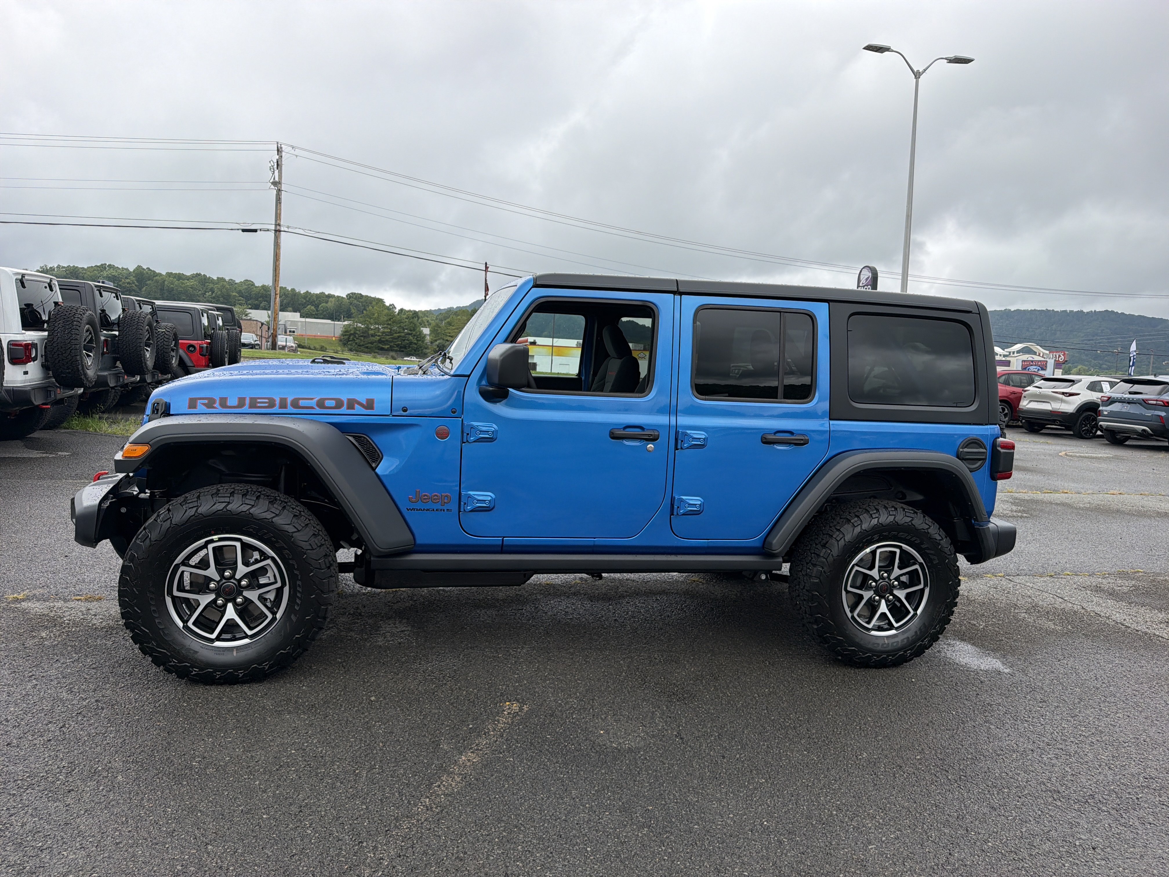 New 2027 Jeep Wrangler Unlimited Rubicon AWD/4WD image 10