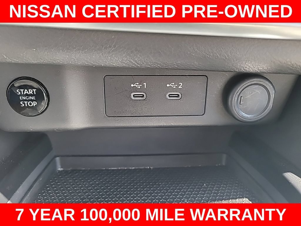 Used 2025 Nissan Rogue SV FWD image 16