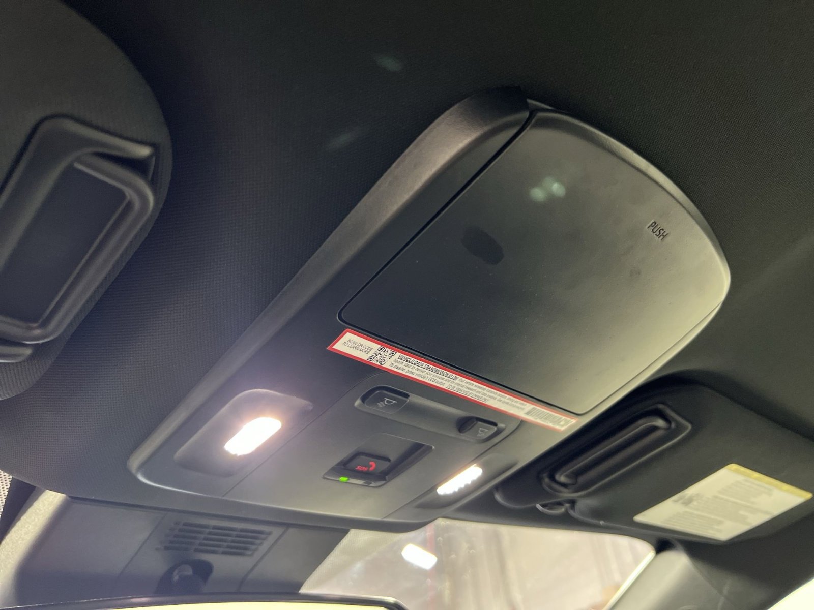 Used 2025 Toyota Camry SE image 35