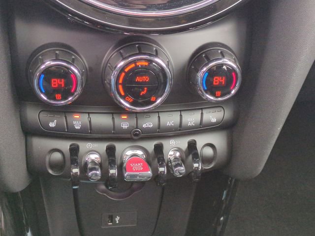 Used 2024 MINI Cooper 2-Door Hardtop image 23