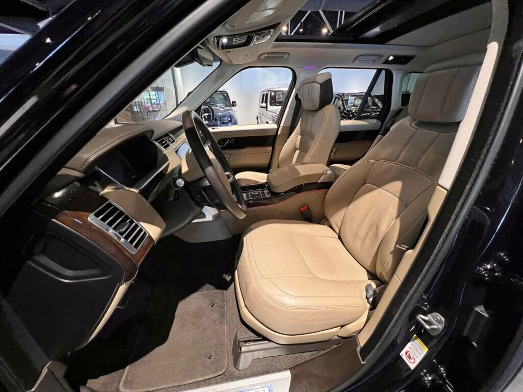Used 2022 Land Rover Range Rover P525 Westminster Edition image 11