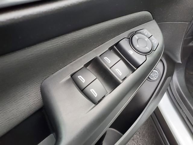 Certified 2024 Buick Envista Preferred w/ Convenience I Package image 19