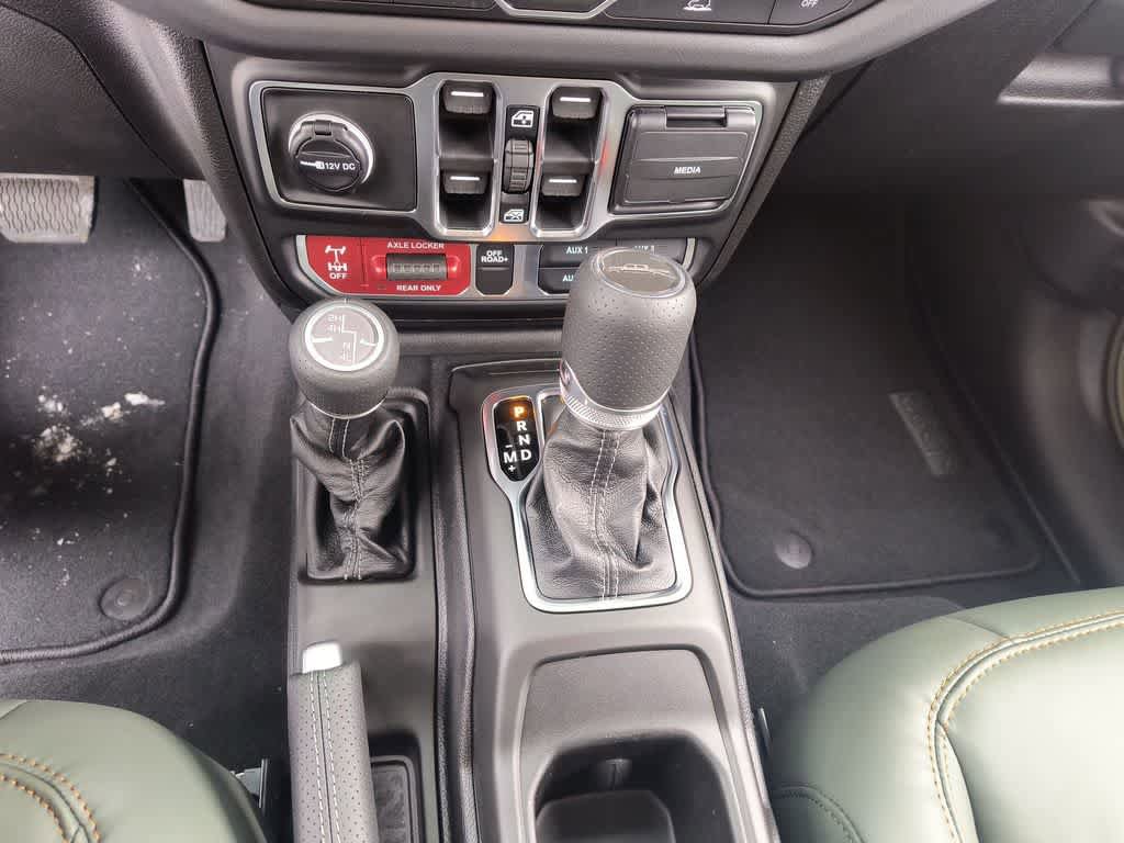 New 2026 Jeep Gladiator Mojave AWD/4WD image 19