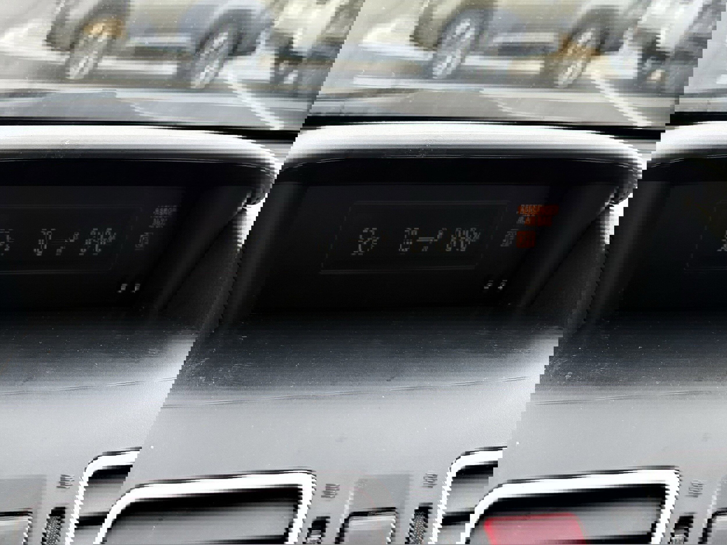 Used 2017 Subaru Crosstrek 2.0i Premium w/ Popular Package #2 image 23