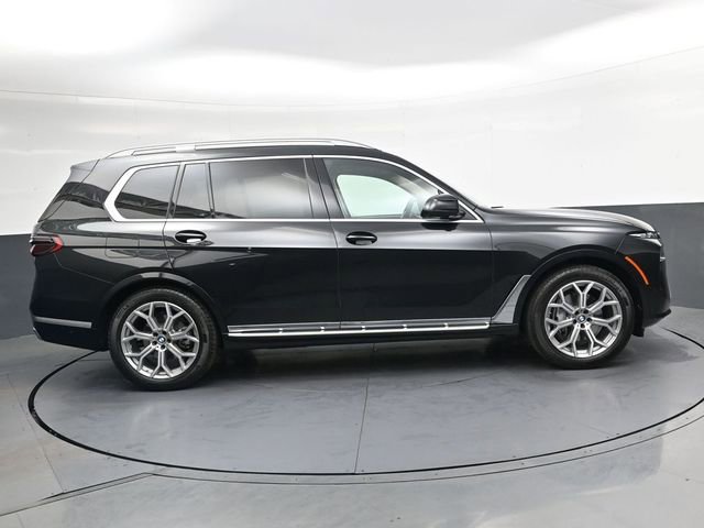 Used 2026 BMW X7 xDrive40i image 3