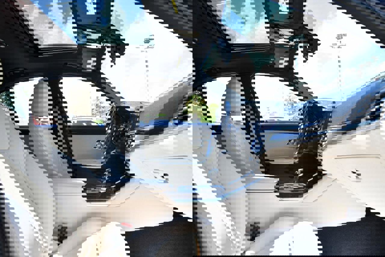 Used 2021 BMW 330i Sedan w/ Convenience Package image 16