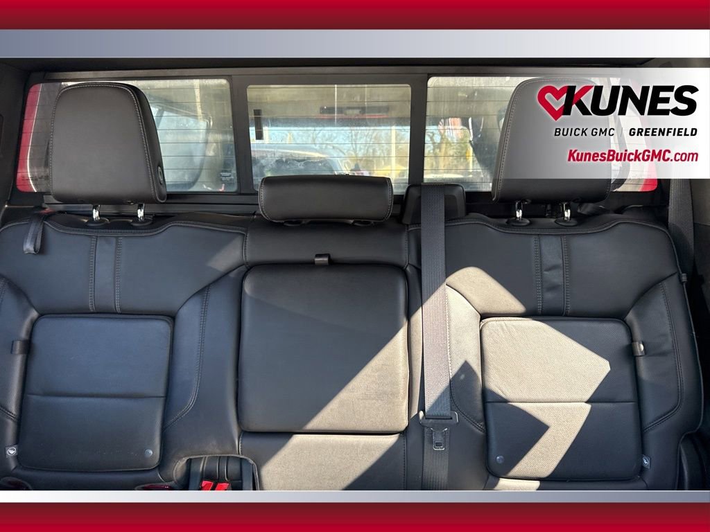 Used 2020 Chevrolet Silverado 1500 High Country w/ Safety Package II image 36