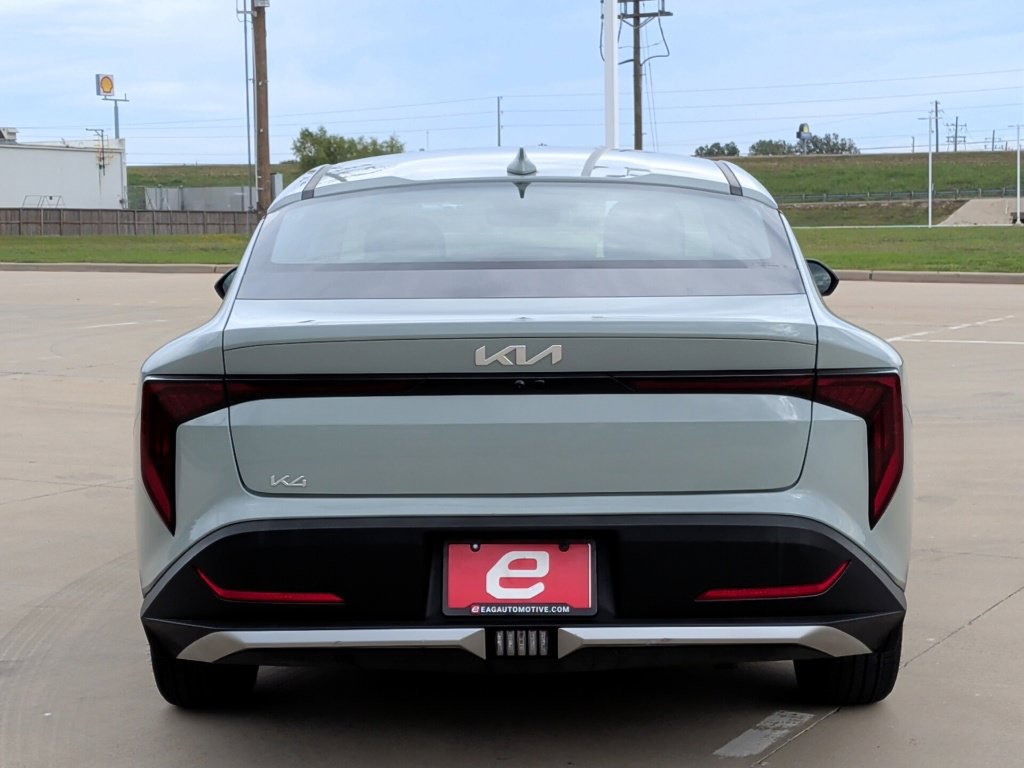 Used 2026 Kia K4 FWD image 7