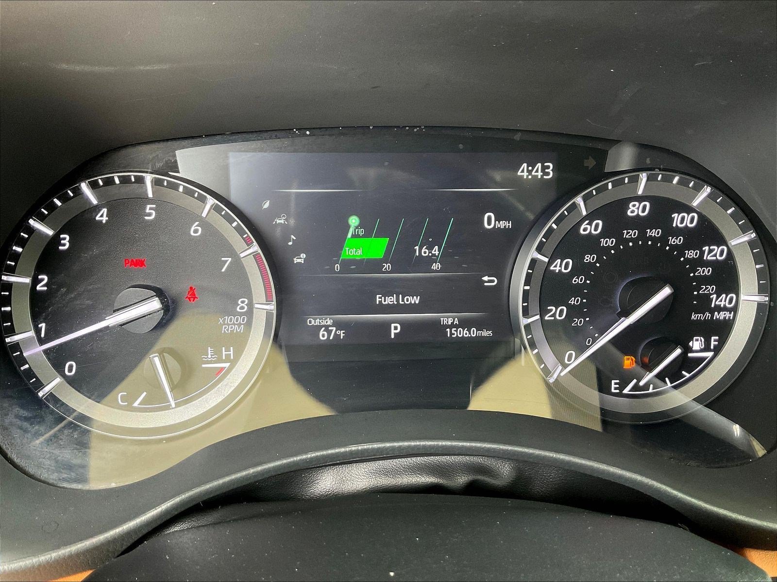 Used 2021 Toyota Highlander Platinum FWD image 13