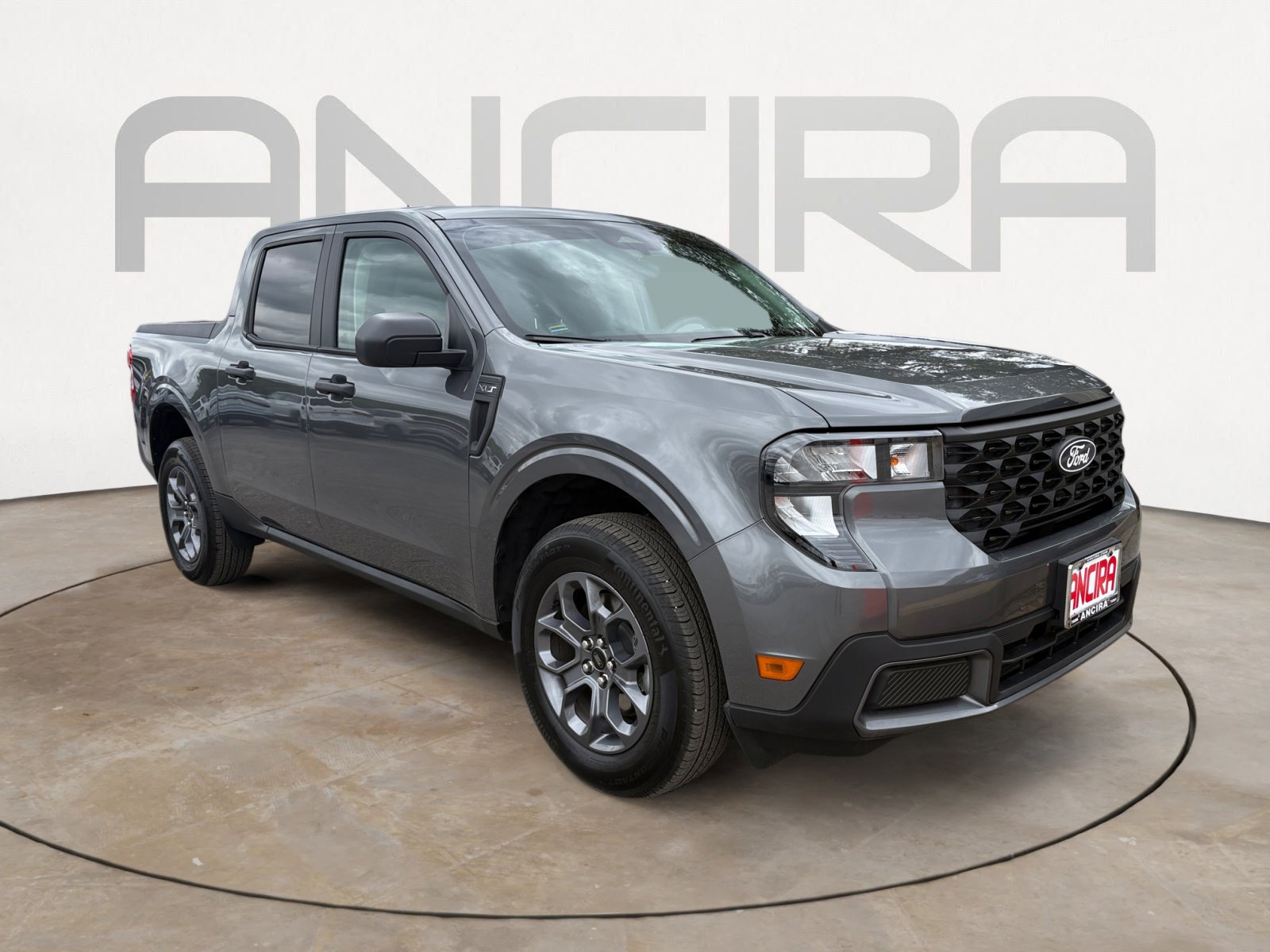 Used 2025 Ford Maverick XLT image 4