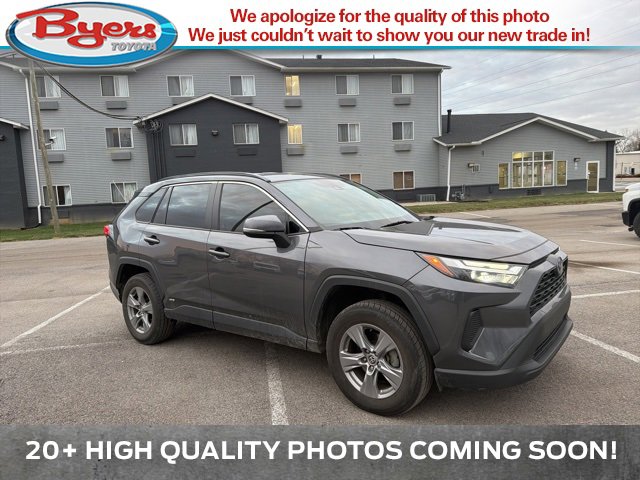 Used 2022 Toyota RAV4 XLE