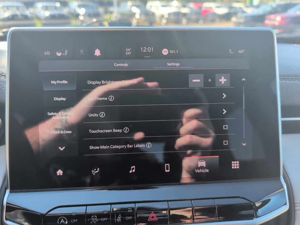 Used 2022 Jeep Compass Limited image 37