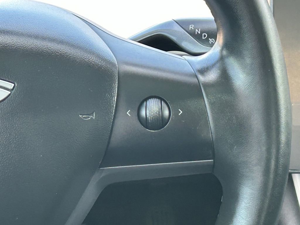 Used 2019 Tesla Model 3 Long Range image 18