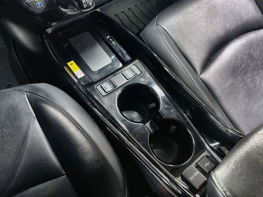 Used 2021 Toyota Prius image 36