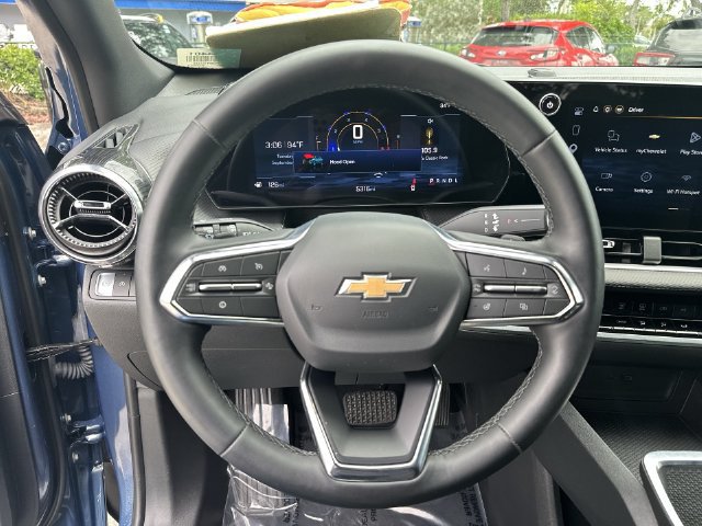 Used 2026 Chevrolet Equinox LT FWD image 14