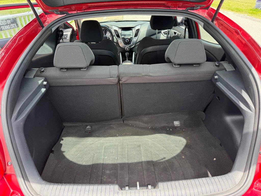 Used 2013 Hyundai Veloster RE:MIX Edition FWD image 38