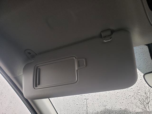 Certified 2025 Kia Seltos S image 31