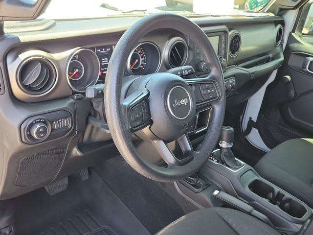 Used 2021 Jeep Gladiator Sport AWD/4WD image 18