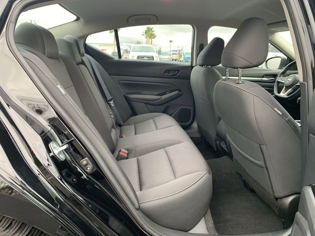 Used 2023 Nissan Altima 2.5 SV image 25