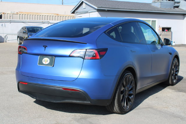Used 2023 Tesla Model Y Performance AWD/4WD image 5