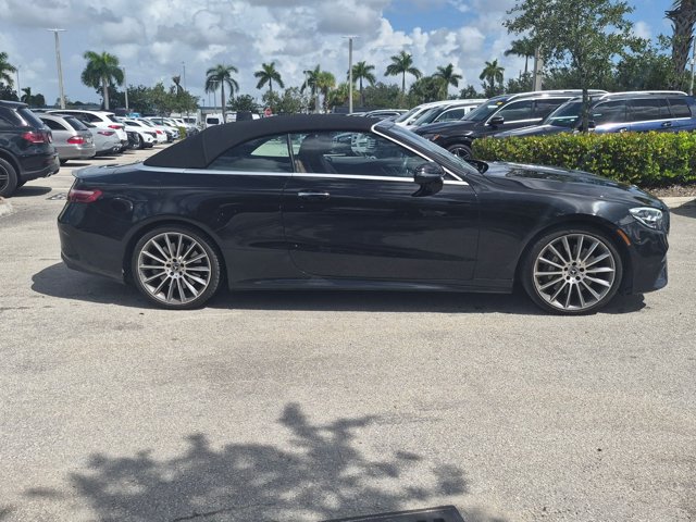 Used 2023 Mercedes-Benz E 450 Cabriolet image 4