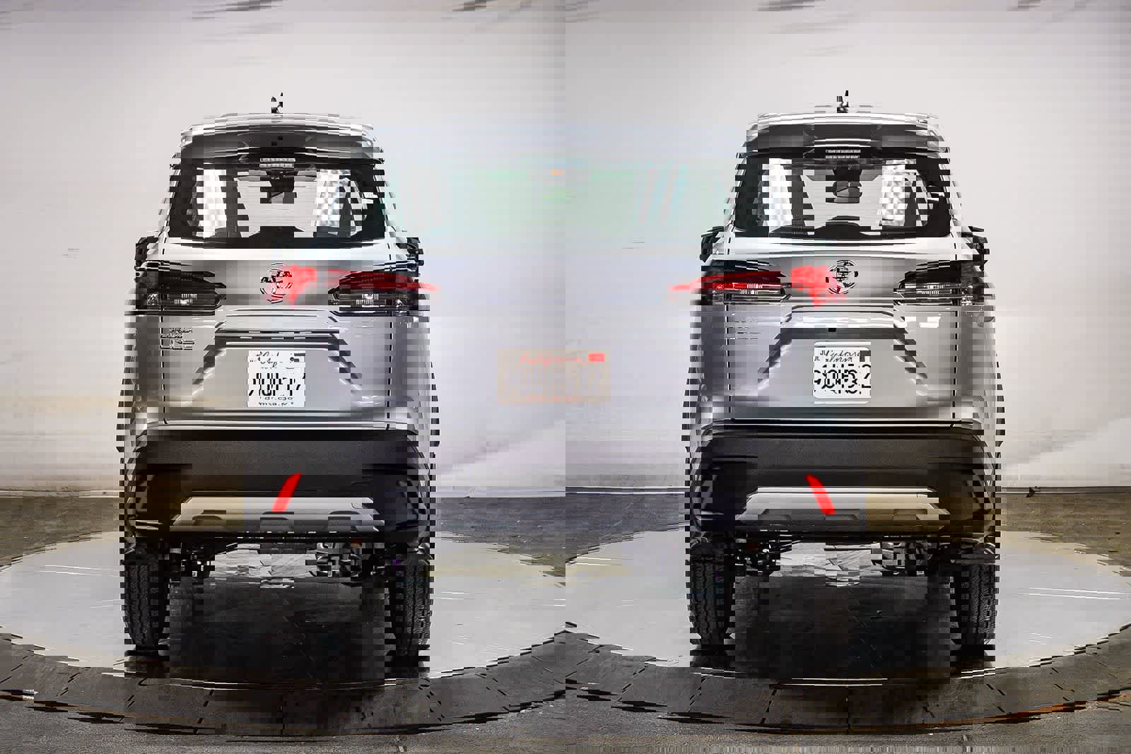 Certified 2025 Toyota Corolla Cross L image 5