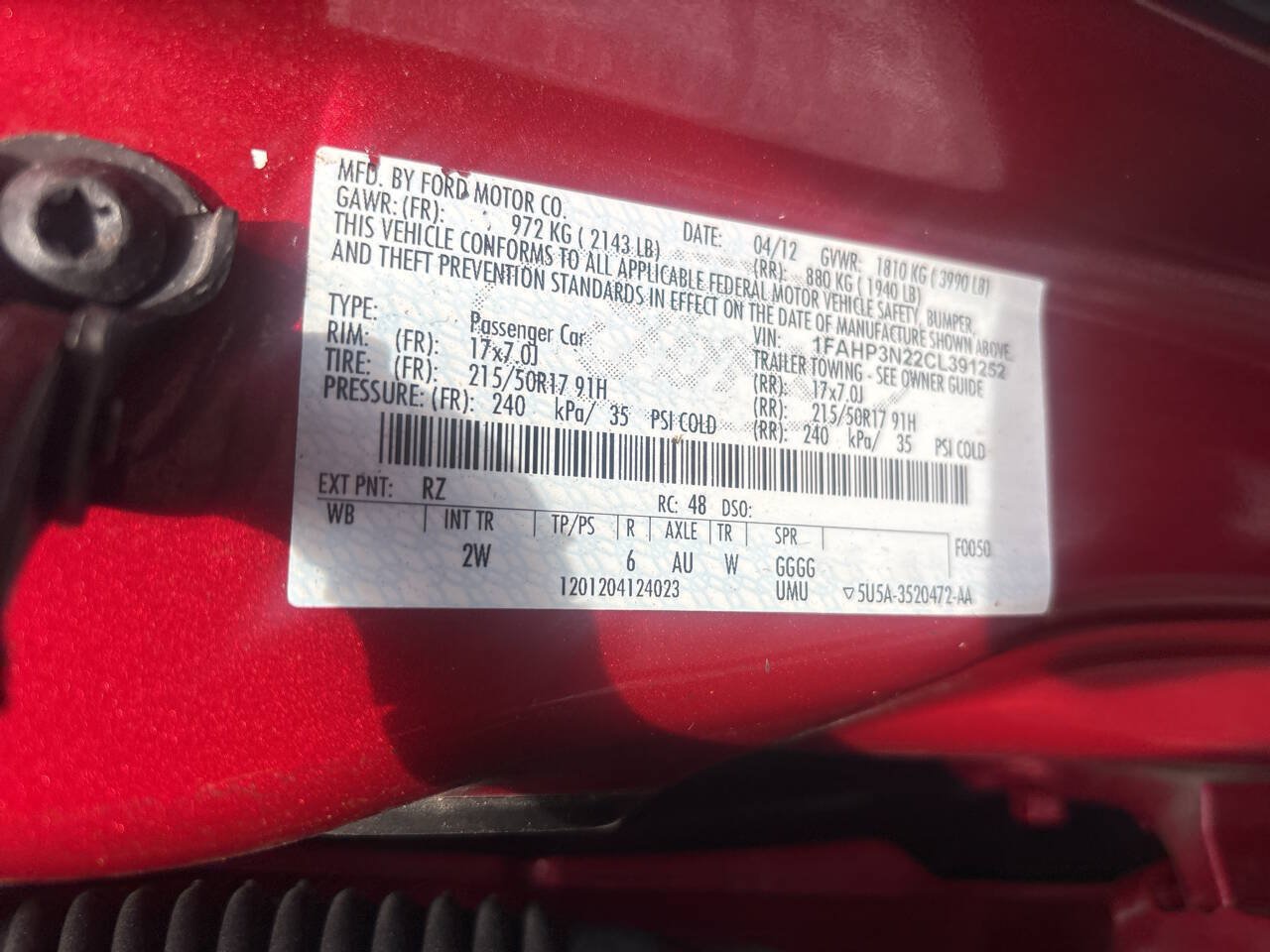 Used 2012 Ford Focus Titanium FWD image 21
