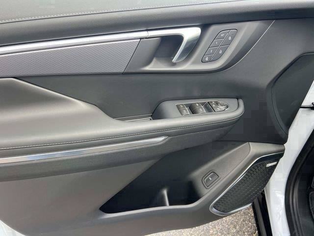 New 2026 Buick Enclave Sport Touring w/ Power Package AWD/4WD image 16