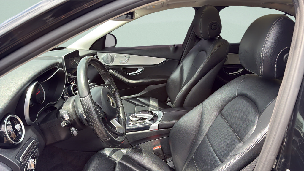 Used 2016 Mercedes-Benz C 300 4MATIC Sedan image 10