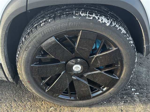 Used 2023 Fisker Ocean Extreme image 11