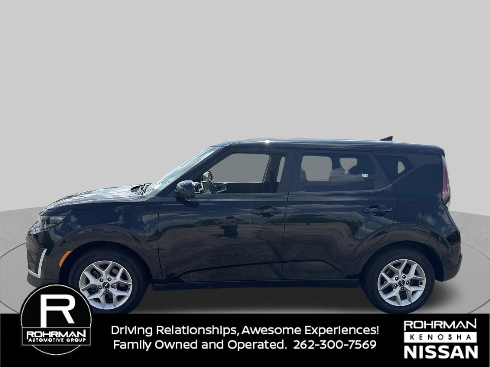 Used 2023 Kia Soul LX w/ Option Group 015 FWD image 10