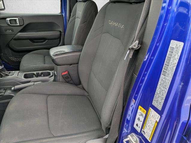 Used 2018 Jeep Wrangler Unlimited Sahara image 21