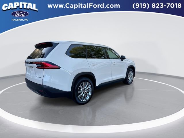 Used 2024 Toyota Grand Highlander AWD image 8