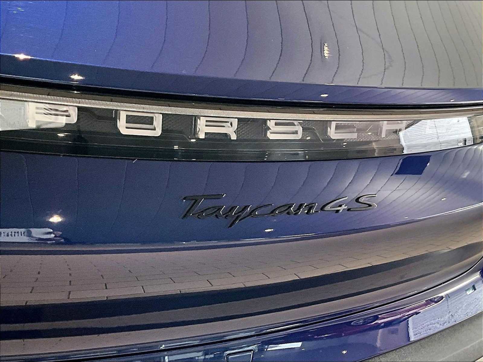 Used 2021 Porsche Taycan 4S image 36