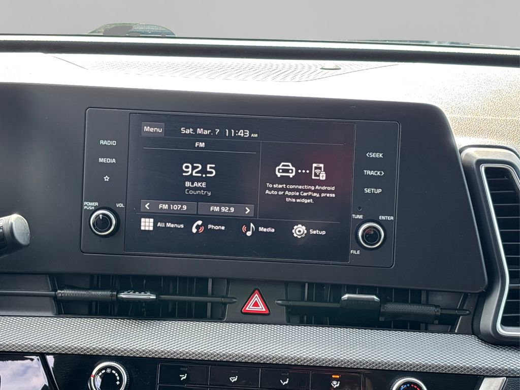 Used 2023 Kia Sportage LX image 18