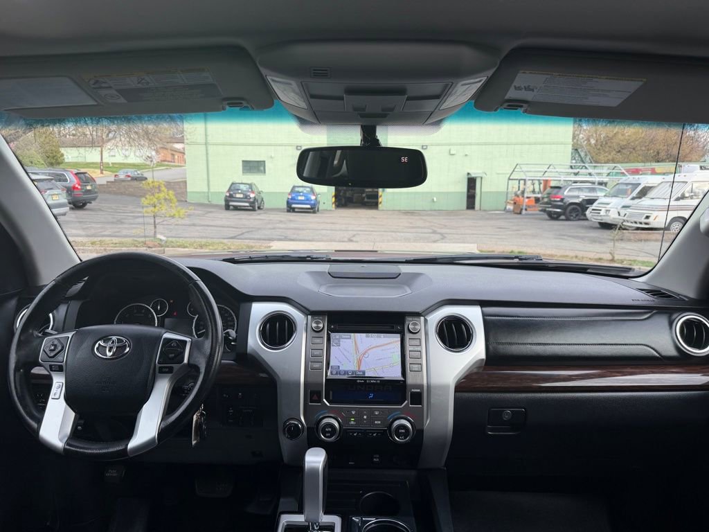 Used 2017 Toyota Tundra Limited w/ Limited Premium Package AWD/4WD image 29