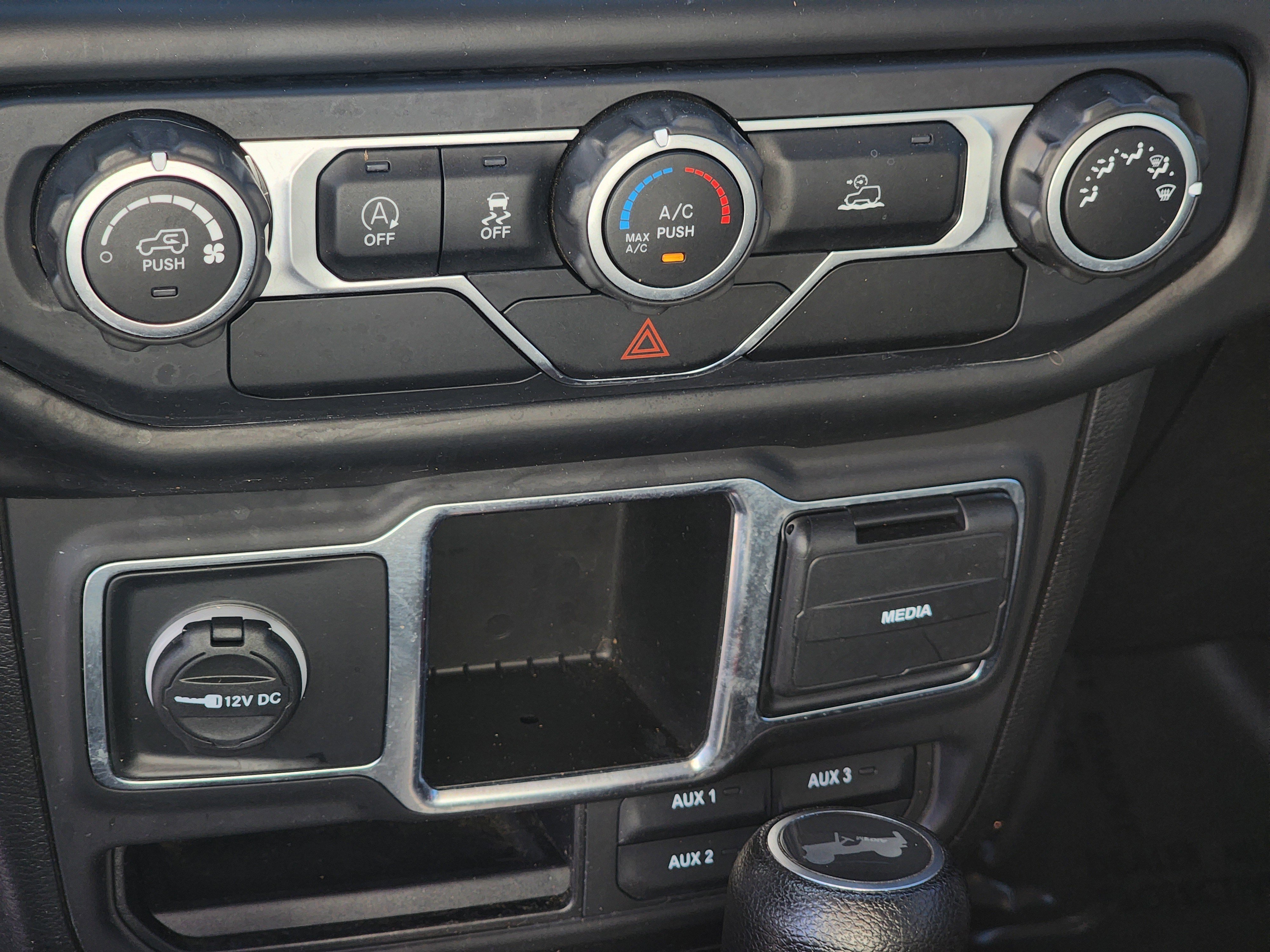 Used 2021 Jeep Wrangler Unlimited Sport AWD/4WD image 22