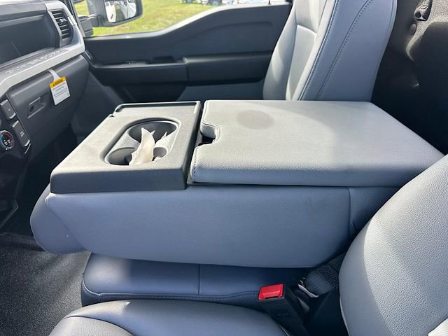 New 2026 Ford F250 XL w/ XL Chrome Package image 12