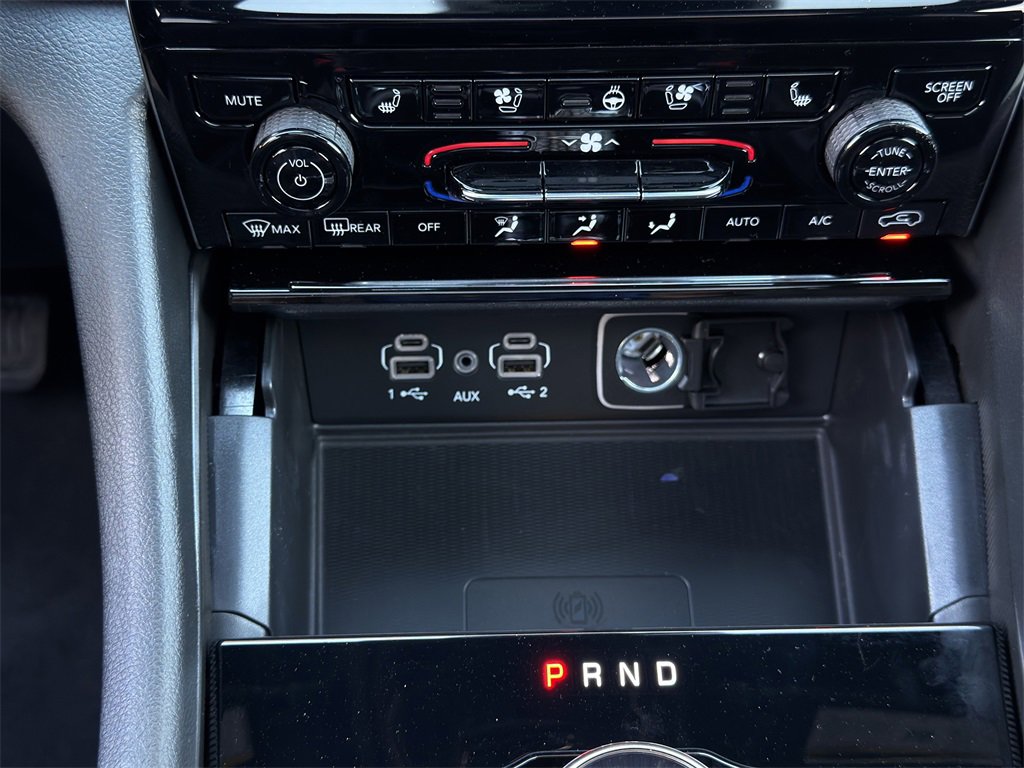 New 2025 Jeep Grand Cherokee L Limited w/ Luxury Tech Group II image 16